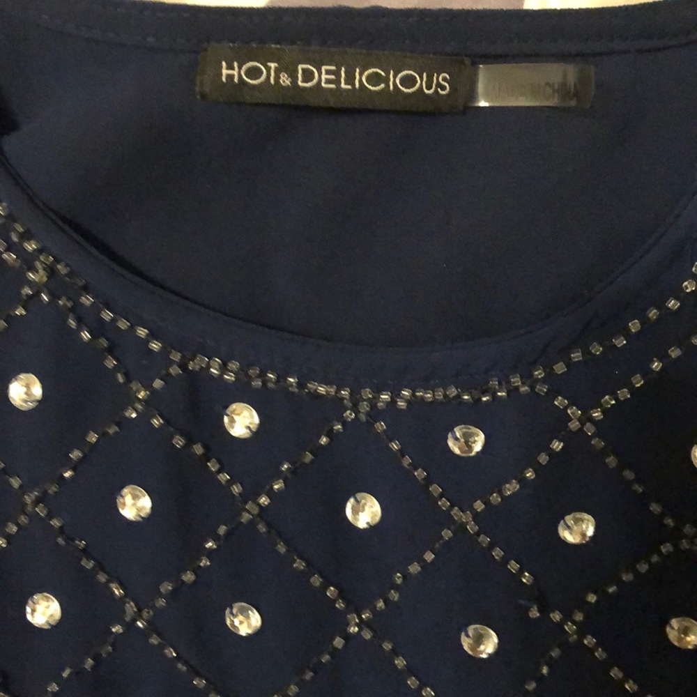 Shirt - Picture 2 of 4